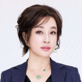 寡姐有望加盟《魔发奇缘》 饰女巫葛朵2025-10-14 《海贼王 第二季》曝海报 罗格镇磅礴面貌公开！