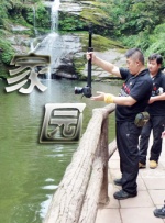 权相佑与巴厘度假村合约结束 提醒粉丝不要上当 2009-07-27 全相佑 近日权相佑透露与以自己的名字命名的巴厘岛某度假村的合约已经结束，提醒粉丝们不要上当。